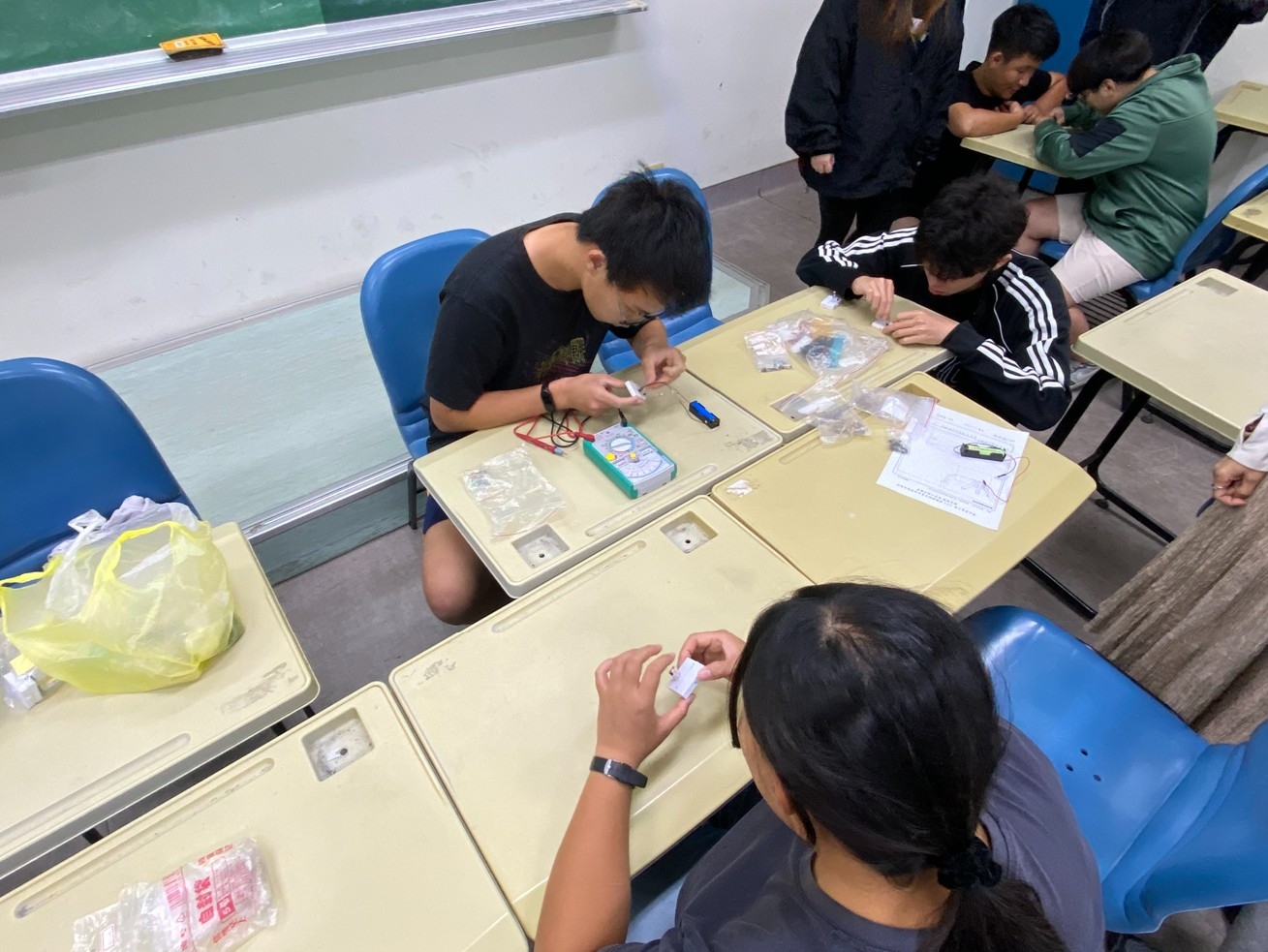 通識實踐課程：智慧生活與創意設計(二CD)