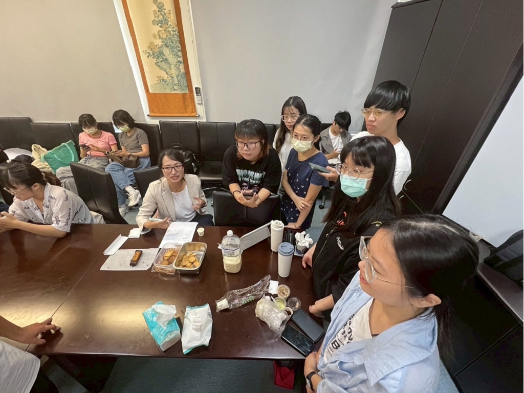 跨領域共授課程：藥物萃取與活性分析期末成果發表會