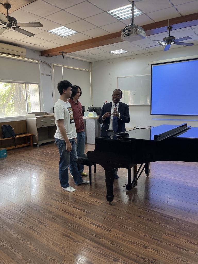 國際學者協同教學成果_113-2鋼琴文獻與作品