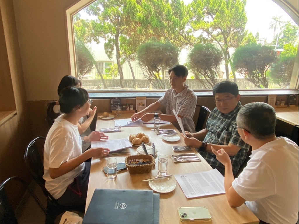 教師社群結案報告：教育、語言與神經科學跨領的合作