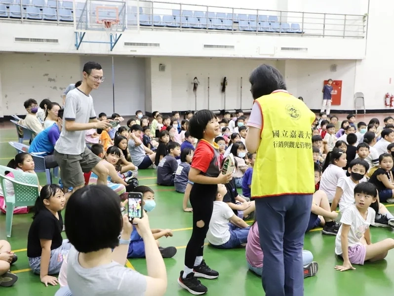 教師社群新聞稿：嘉市府攜手嘉大啟動雙語食農教育 3年巡迴嘉市20所小學